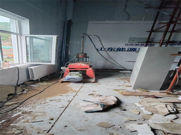 光山地基基础下沉墙体裂缝加固注浆顶升施工